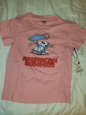 American Summer Peanuts Snoopy Pink Graphic Tee